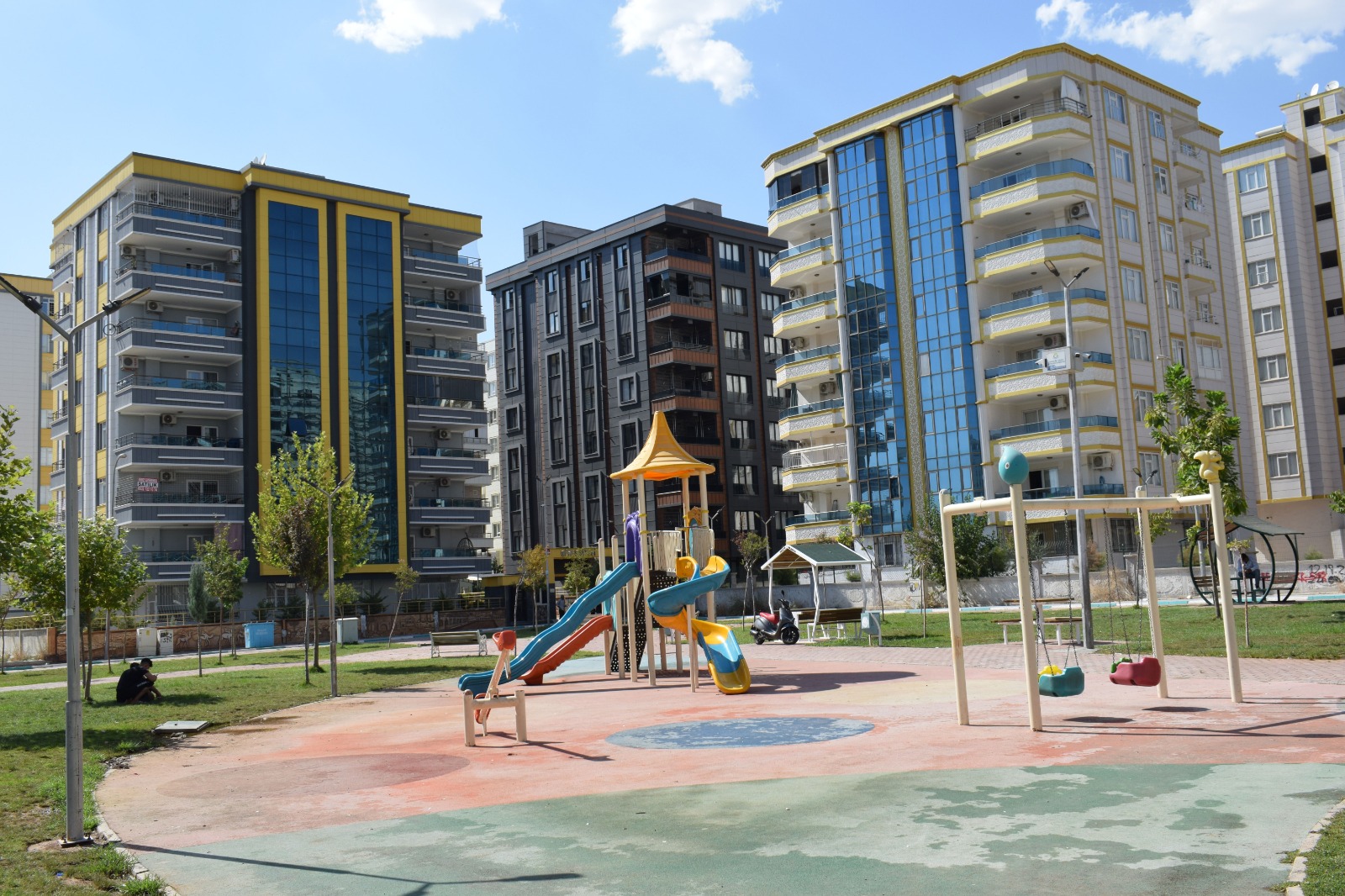 Mutlu Sitesi